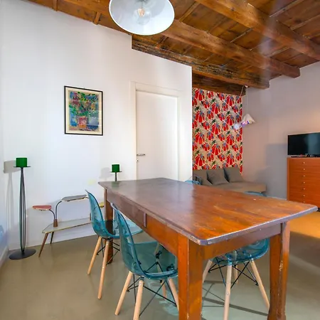 Apartment Navihouse Central With Wifi